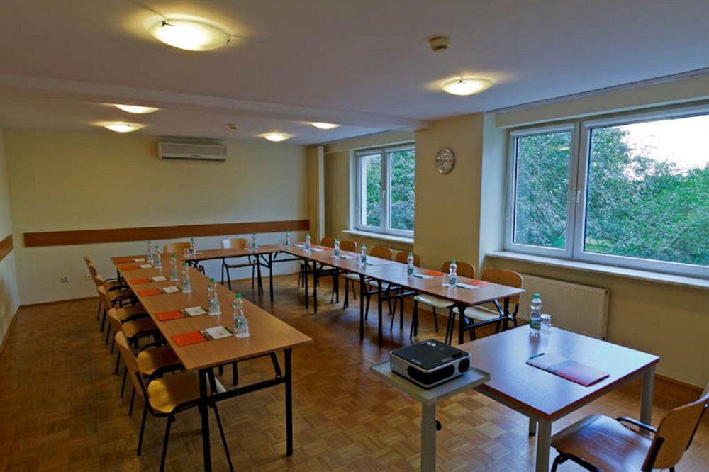 Hotel Wilanow Warszawa By Desilva Business photo